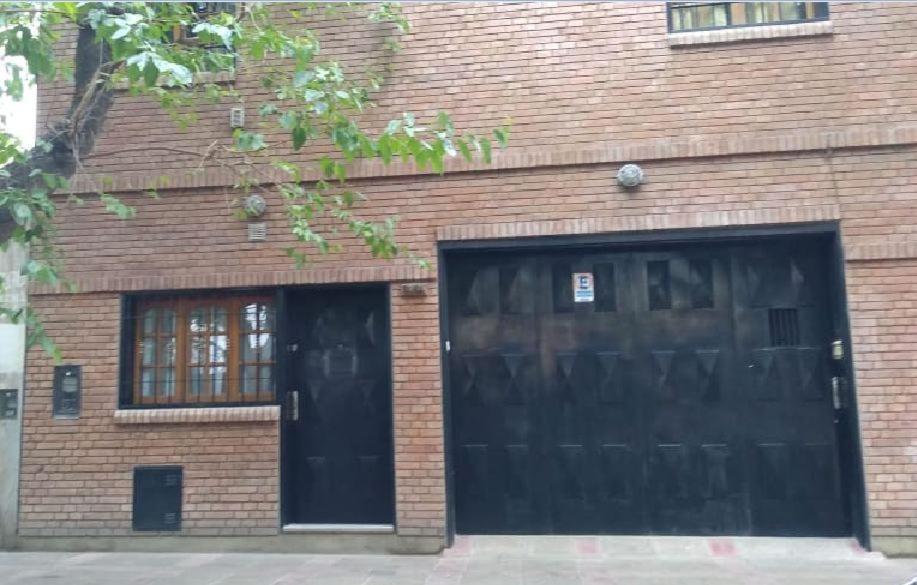 Apartamentos Willy - En Zona Residencial Con Estacionamiento Мендоса Екстер'єр фото